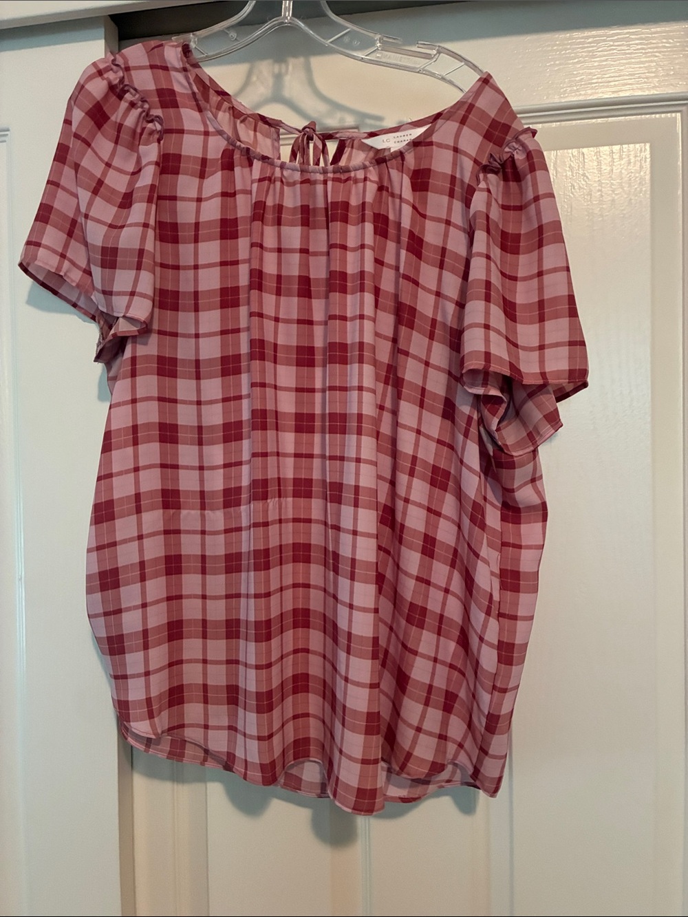 LC Lauren Conrad Pink and‎ Berry Plaid Short-Sleeve Blouse